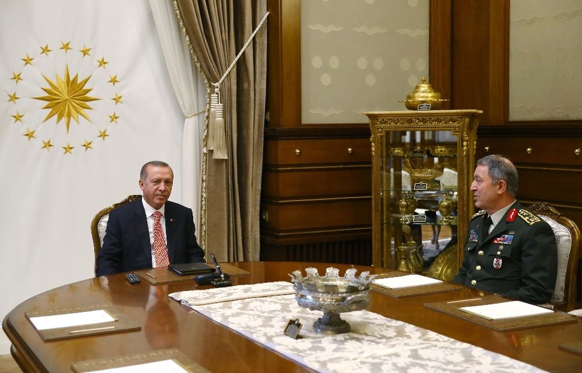 Cumhurbaşkanı Erdoğan, Genelkurmay Başkanı Akar\'ı Kabul Etti