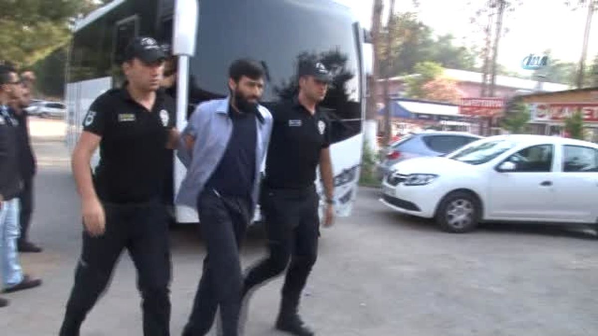 Deaş\'ın Hücre Evinden 6 Canlı Bomba, 1 Çocuk Gelin Çıktı