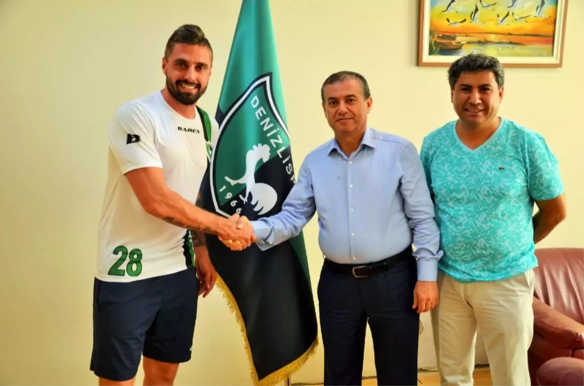 Denizlispor, Moritz ile Bir Yıllık Sözleşme İmzaladı