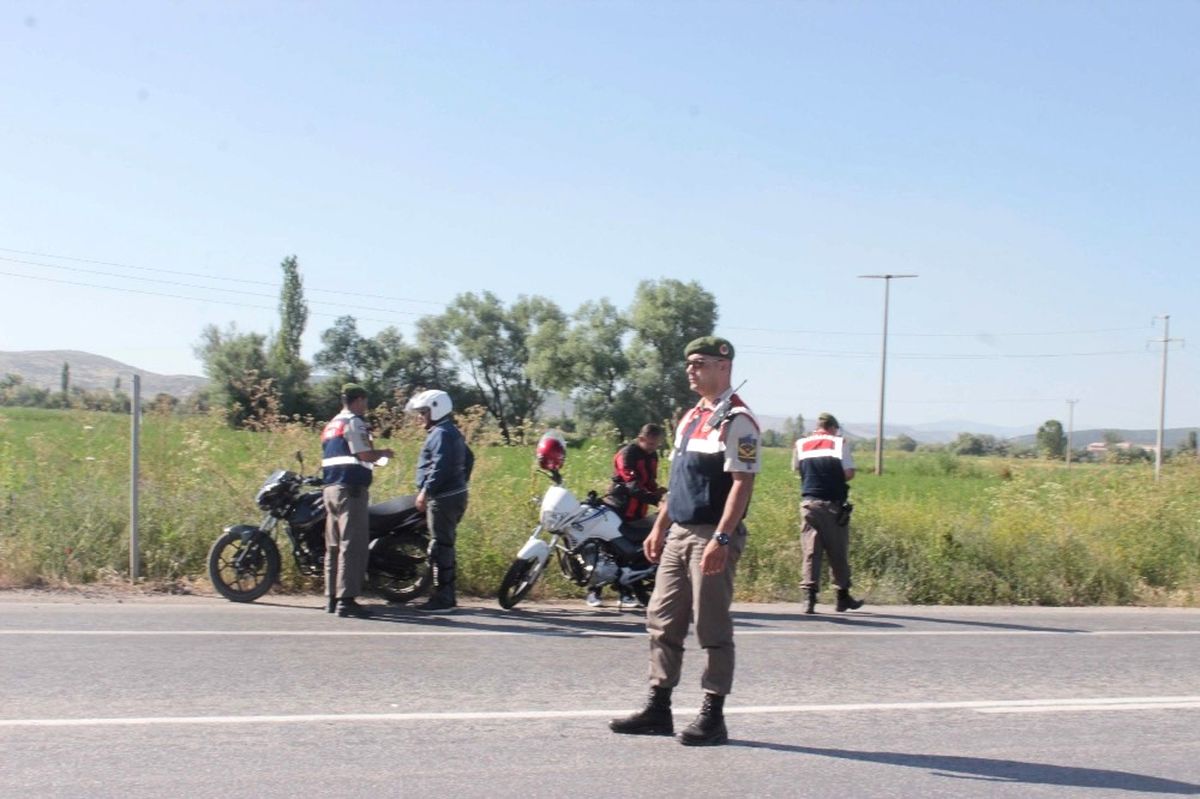 Drone Hava Aracıyla Trafik Kontrolü ve Asayiş Uygulaması