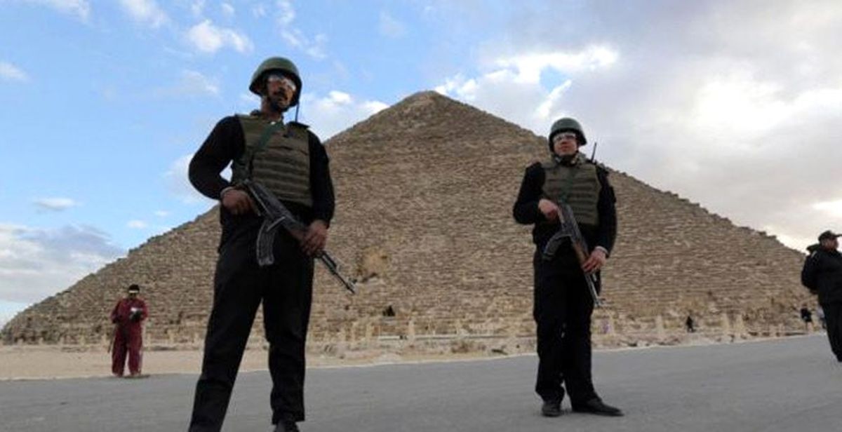 Giza\'da 3 Emekli Asker Öldürüldü