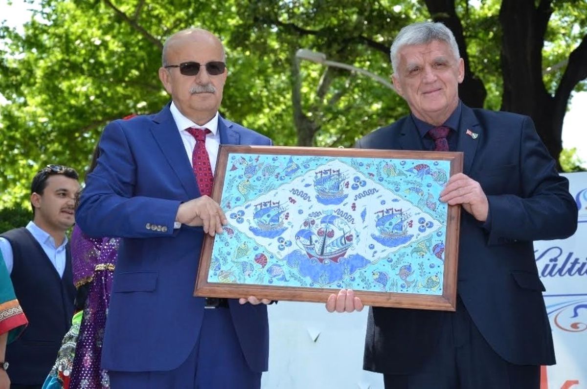İznik Belediyesi Avrupa\'da 60 Çocuğu Sünnet Ettiriyor
