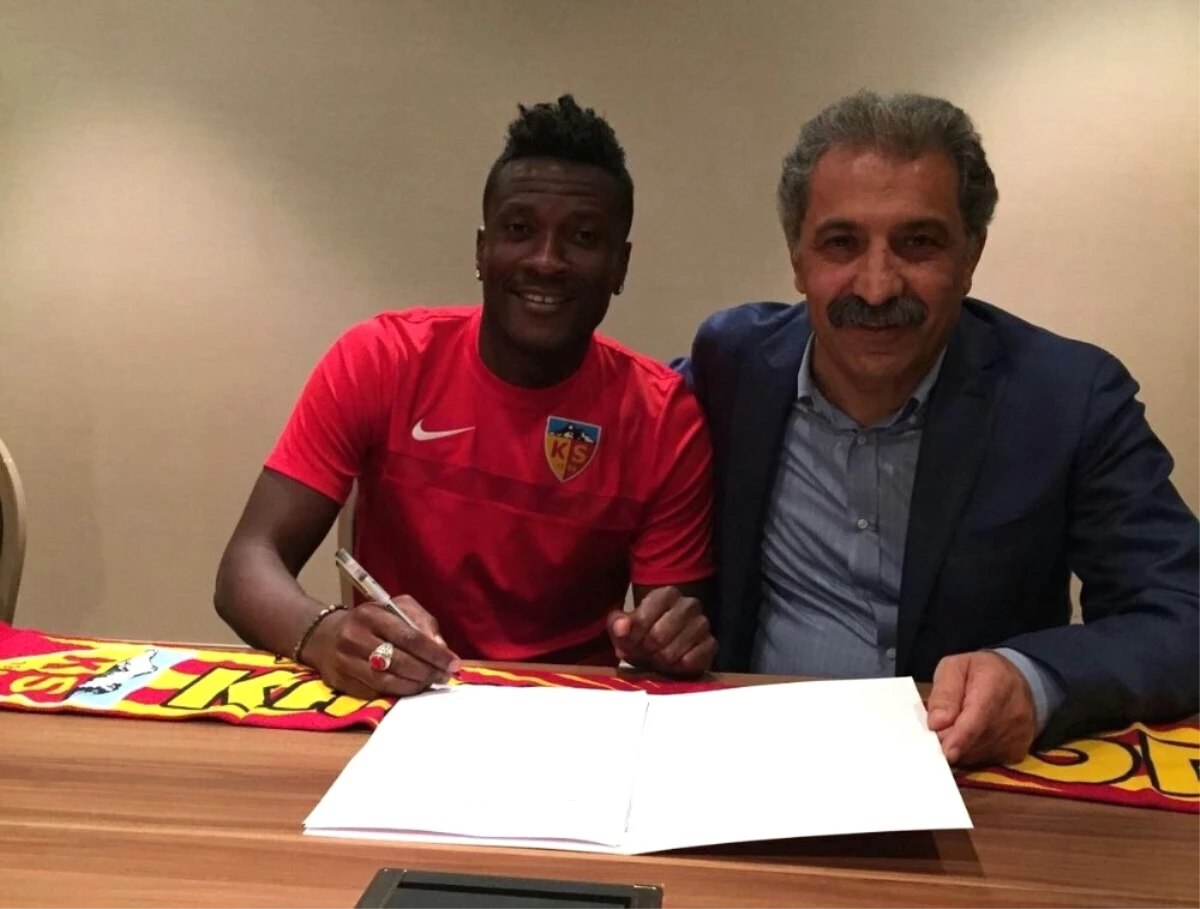 Kayserispor, Dünyaca Ünlü Forvet Asamoah Gyan\'ı Kadrosuna Kattı