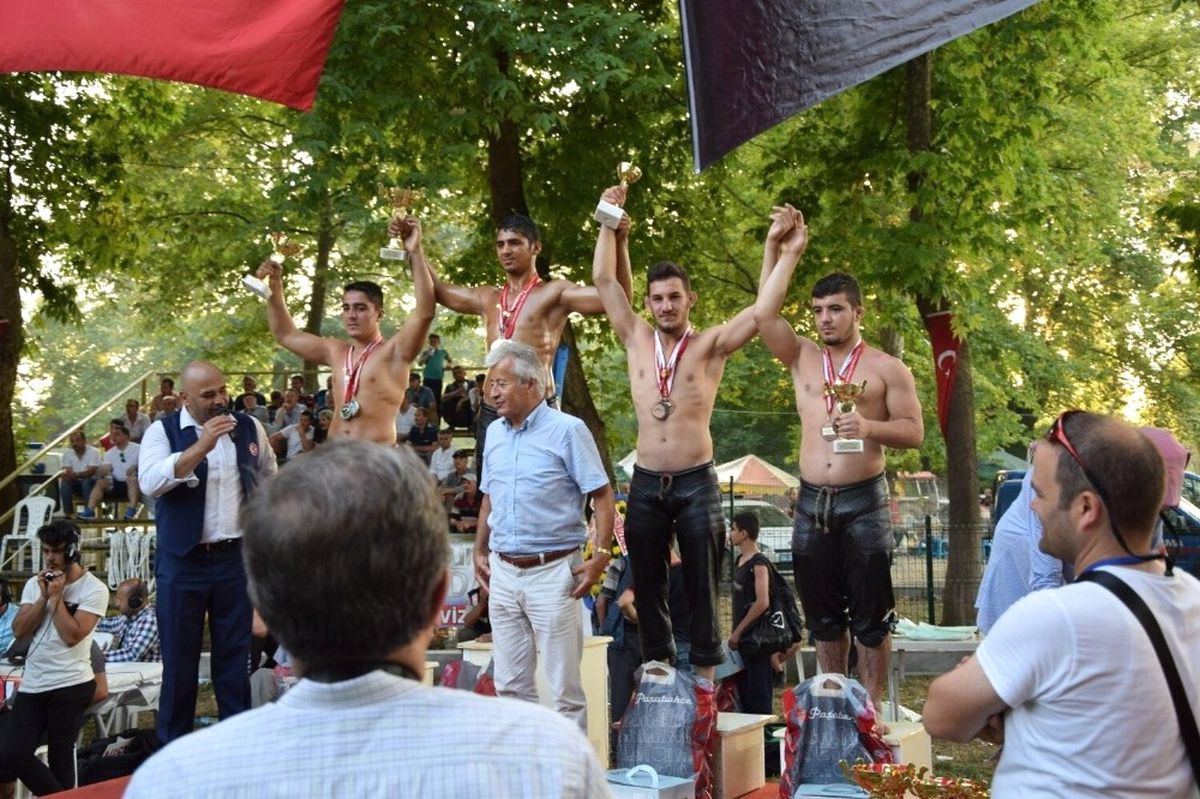Kırkpınar\'ın Provası Akyazı\'da Yapıldı
