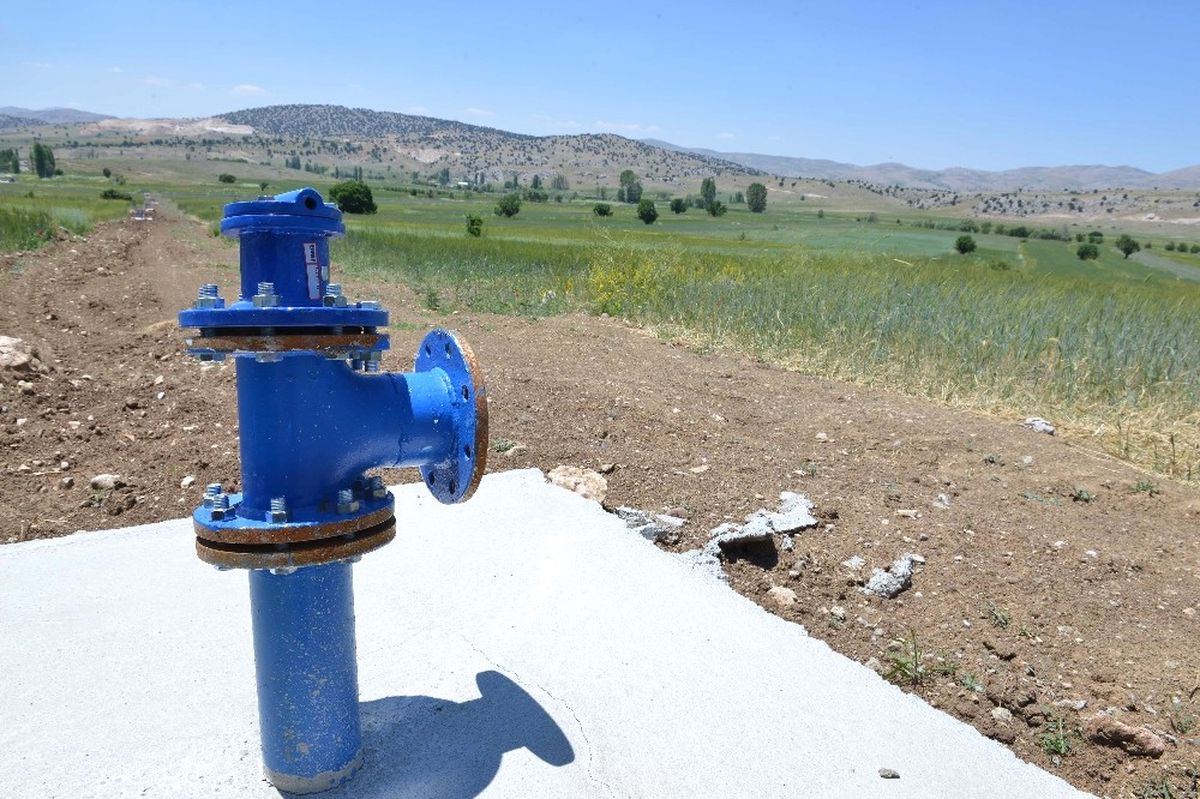 Korkuteli\'nde 2 Bin Dönüm Arazi Su ile Buluşuyor
