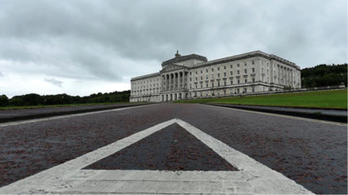 Kuzey İrlanda\'da Koalisyon Müzakerelerinden Netice Çıkmadı