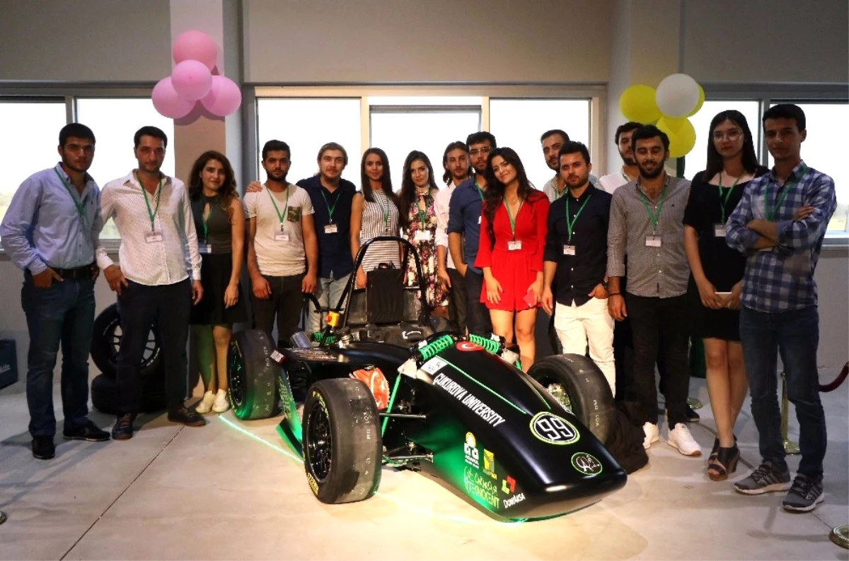 4\'ü Kız 21 Mühendislik Öğrencisi Elektrikli Araba Üretti