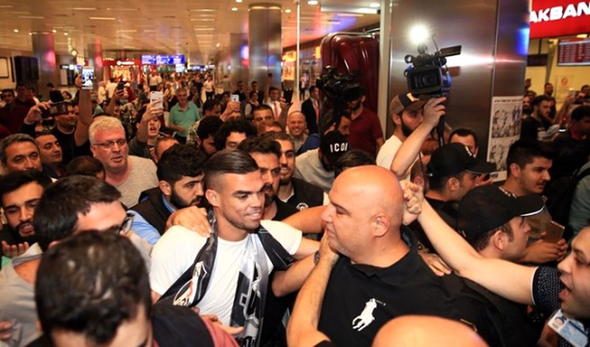 Pepe İstanbul\'a Geldi