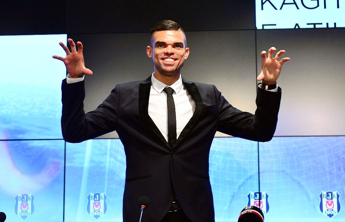 Pepe, Resmen Beşiktaş\'ta