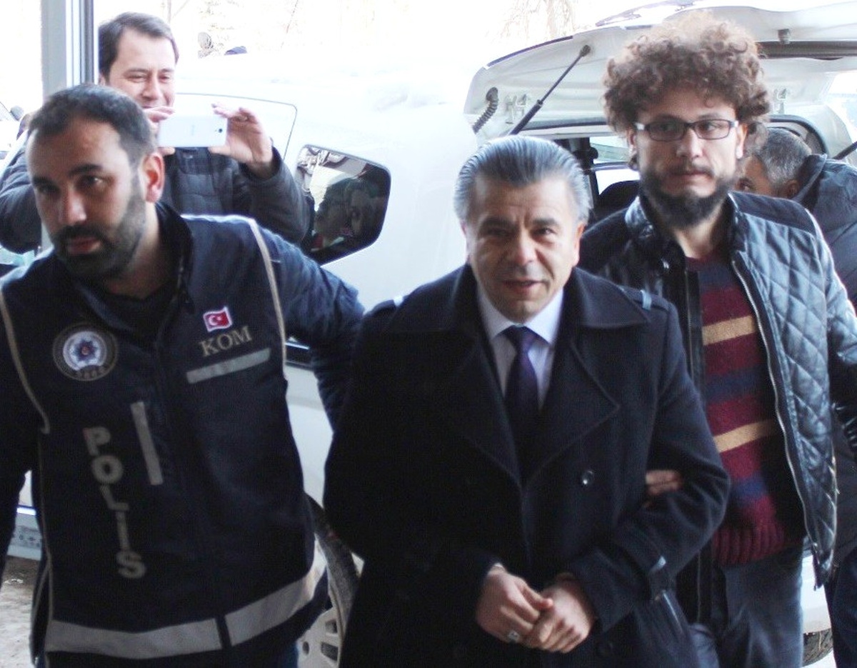 Sağlık-Sen Başkanı Fetö\'den Hakim Karşısına Çıktı
