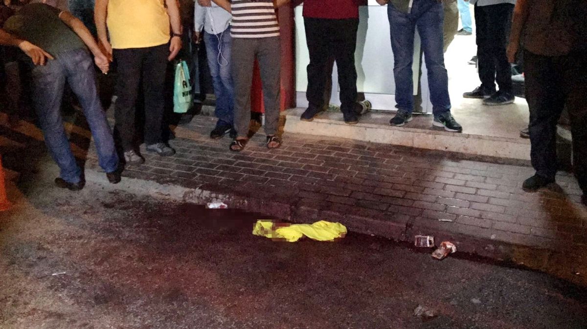 Saldırgan Adliyeyi Basmadan Önce Eski Eşini de Vurmuş