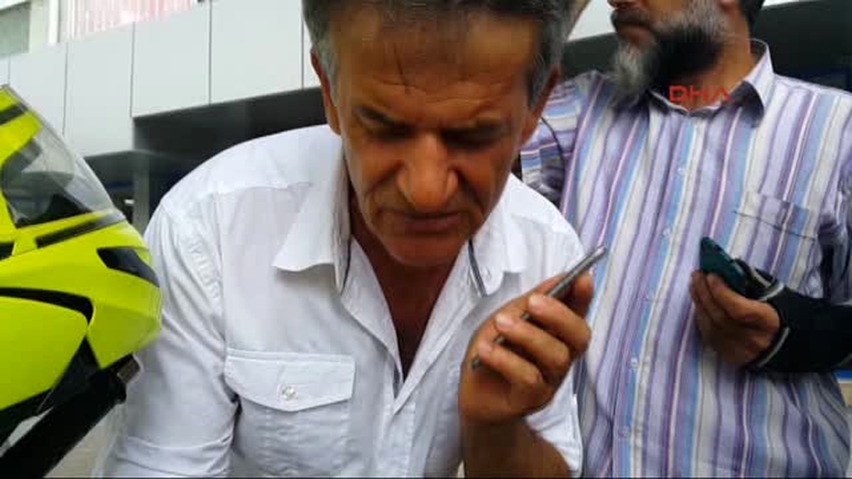 Telefonu Emekli Polis Açınca, Dolandırıcı Yakalandı