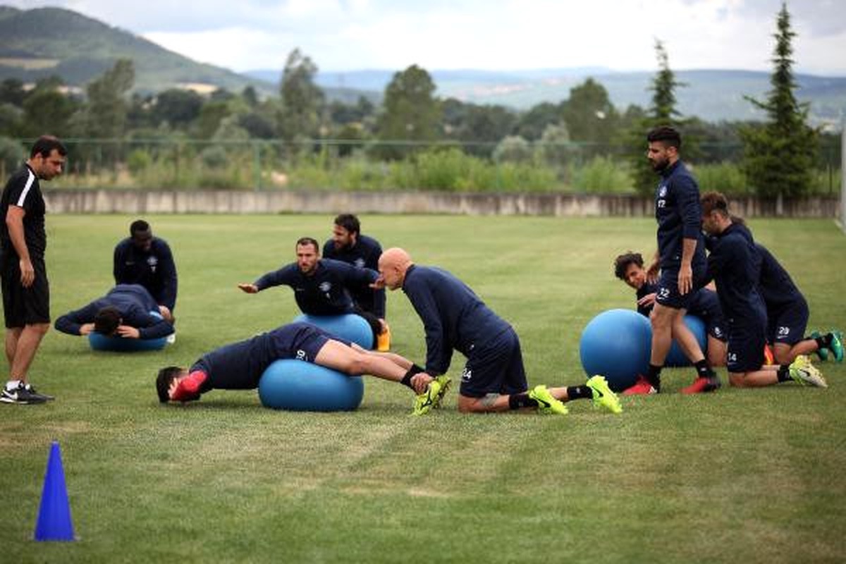 Adana Demirspor\'un Bolu Kampı