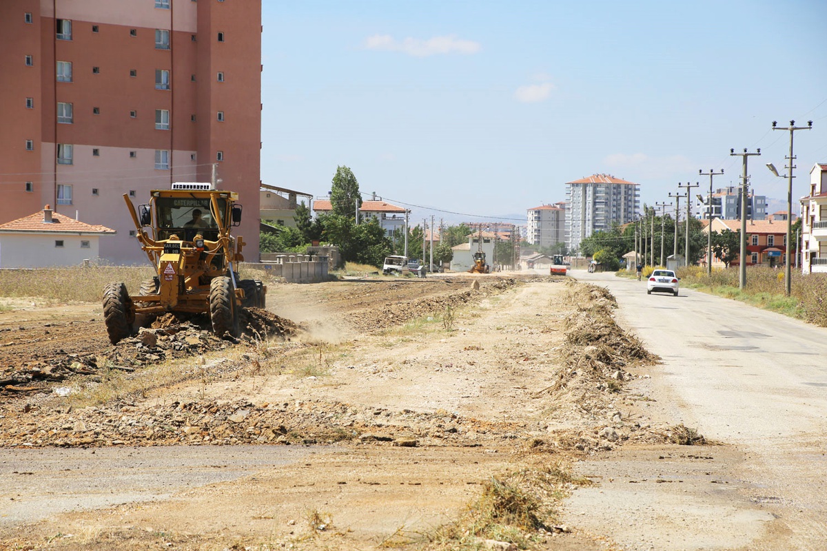 Asfalt Çalışmaları Yenişehir Mahallesi\'nde
