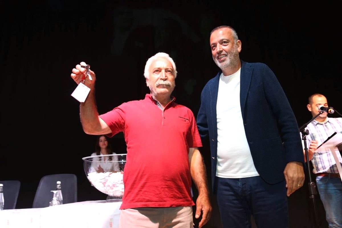 Ataşehir\'de 225 Ailenin Ev Hasreti Son Buldu
