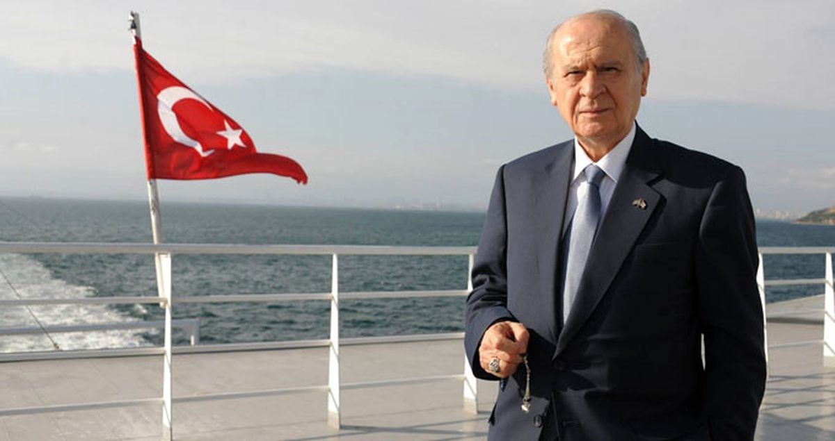Bahçeli'den MHP Teşkilatları ve Ülkü Ocakları'na Adalet Yürüyüşü Talimatı