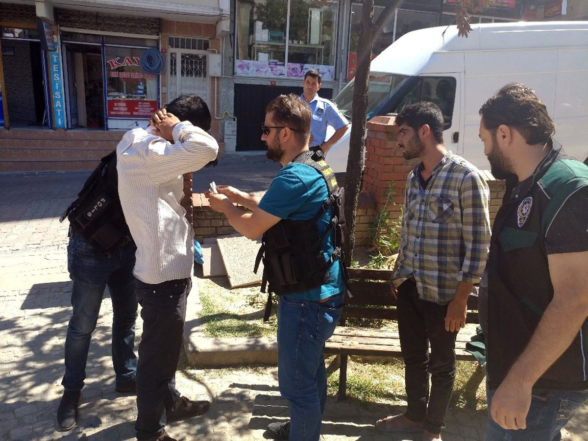 Bahçelievler\'de Narkotik Denetimi