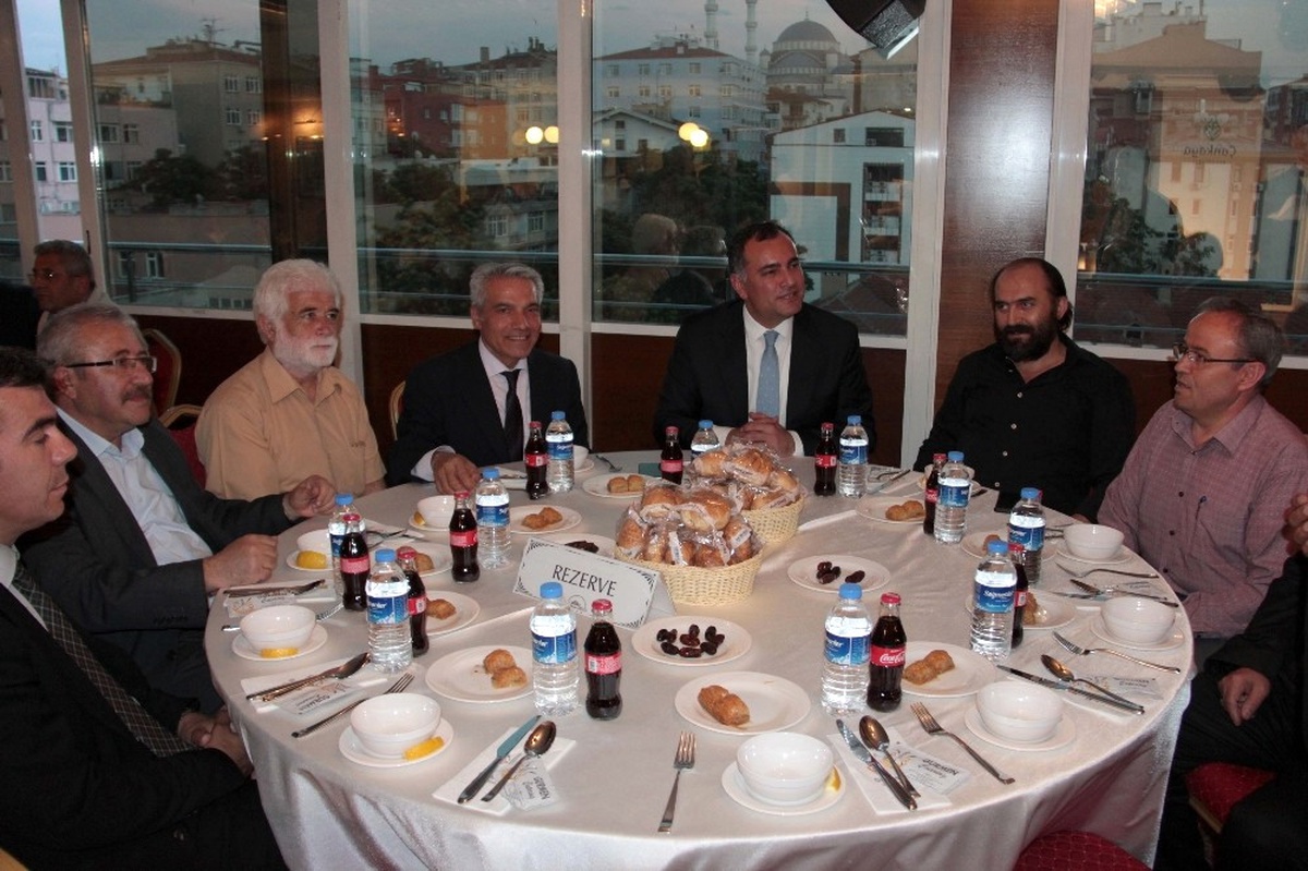 Başkan Taşdelen, Kırşehir ve Trakyalılarla Buluştu