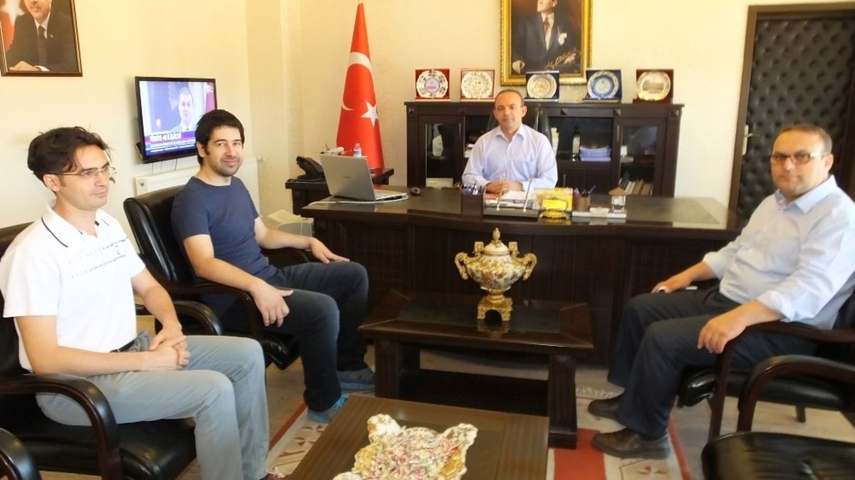 Burhaniye\'de Milli Satranççıya Kaymakam Teşekkürü