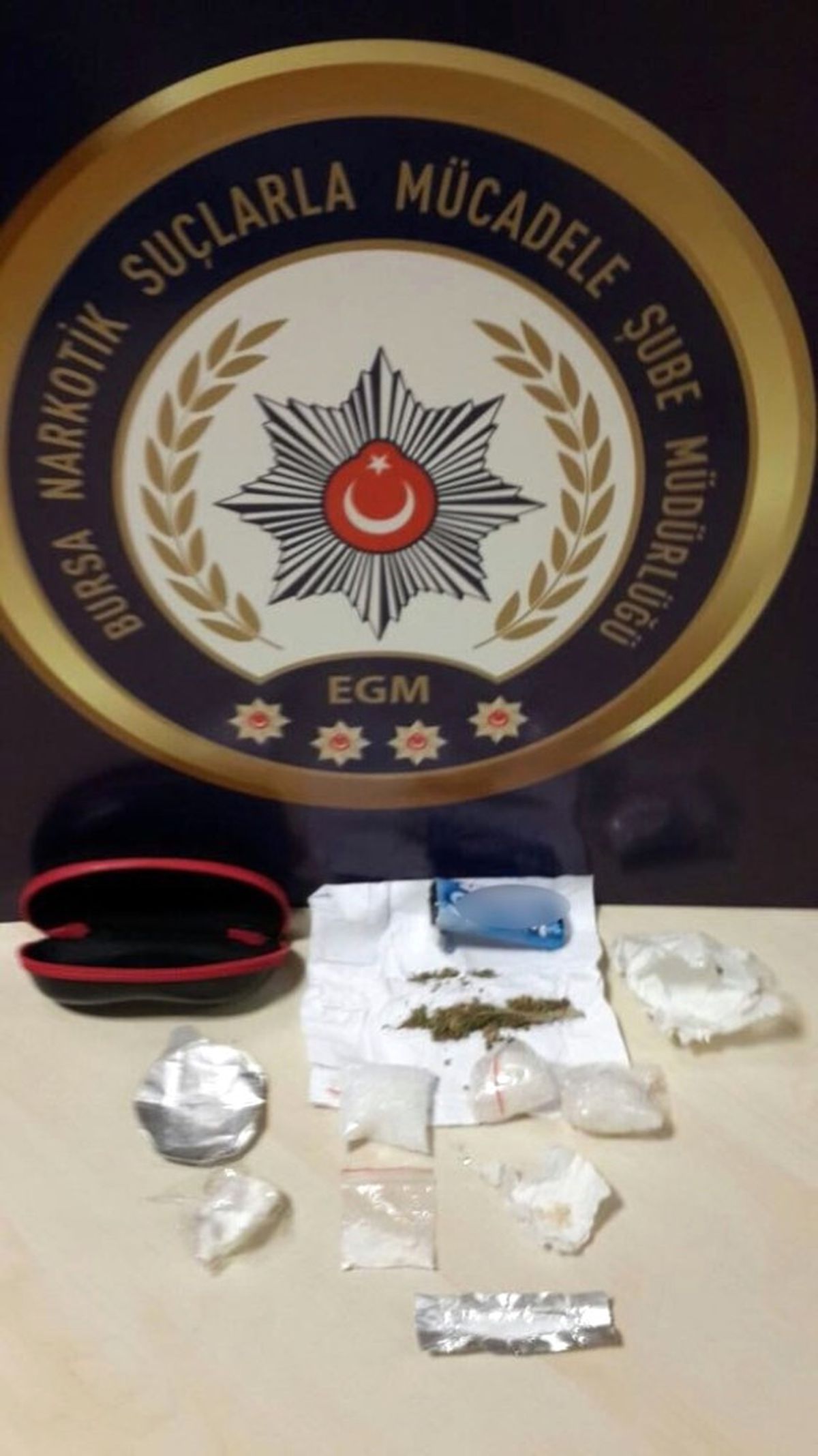 Bursa\'da Uyuşturucu Operasyonu: 6 Gözaltı