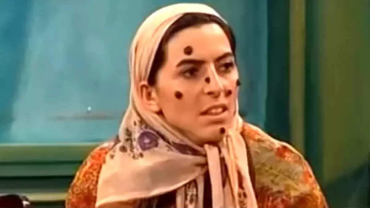 Çok Güzel Hareketler Bunlar\'ın Aydan Taş\'ı Afet Olmuş