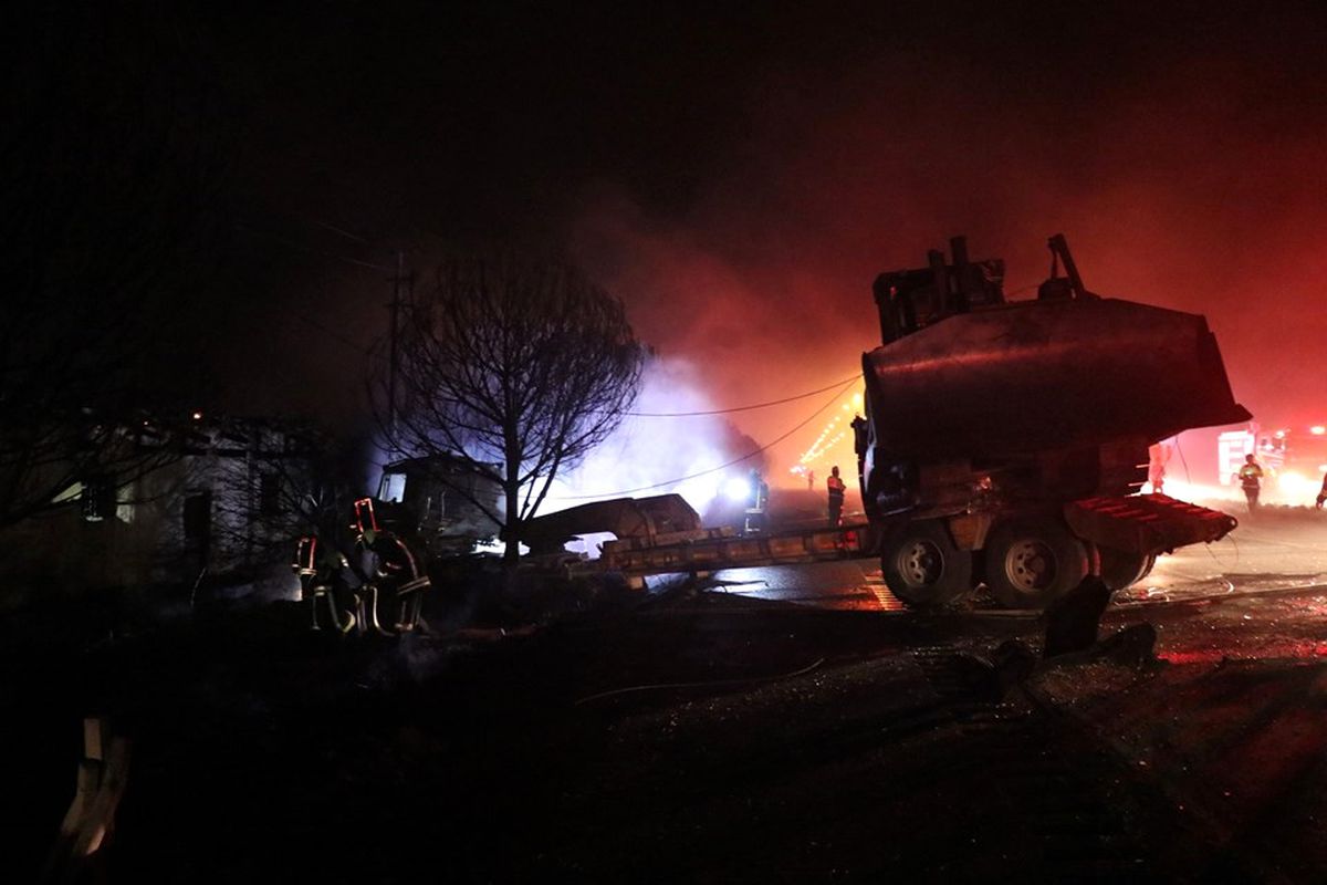 Denizli\'de Tırla Çarpışan Tankerdeki Patlama