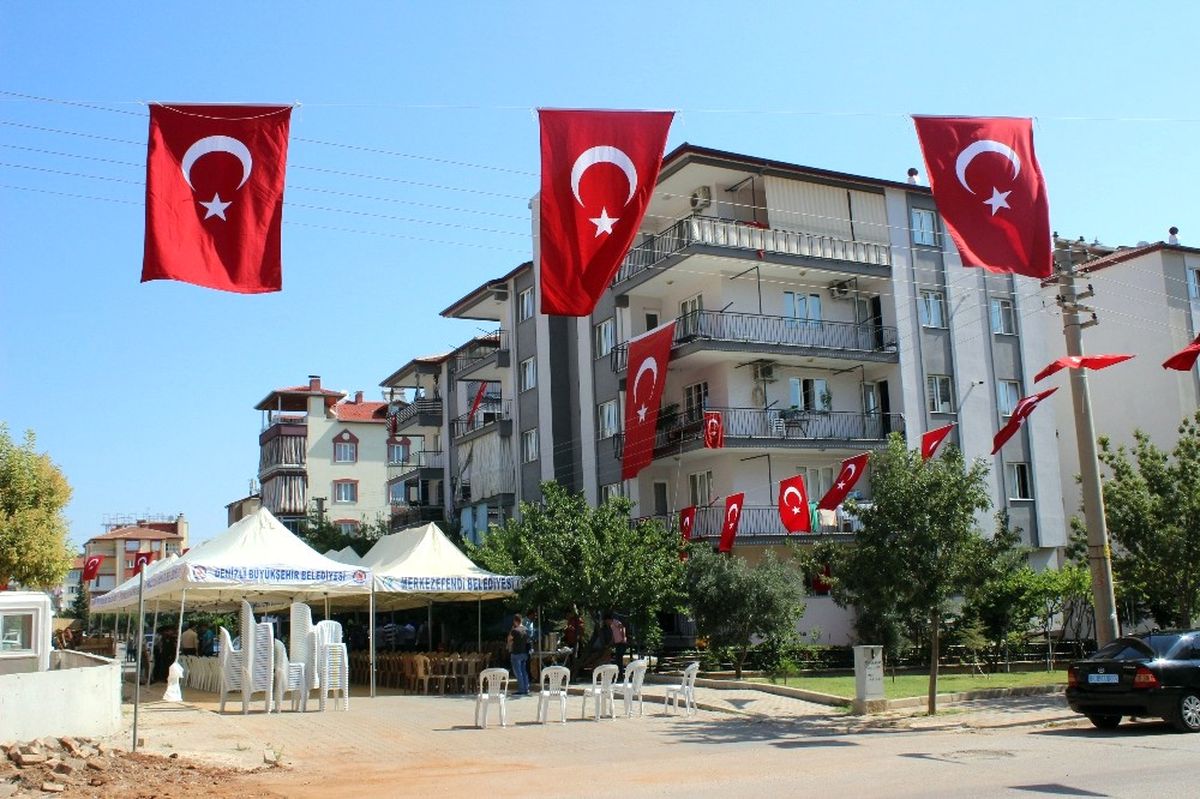 Denizli\'ye Şehit Ateşi Düştü
