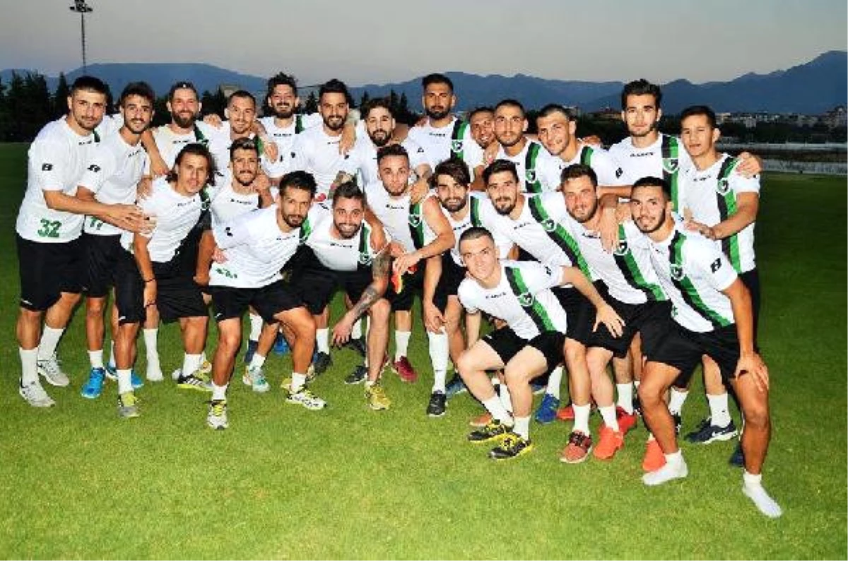 Denizlispor\'da Neşeli Günler