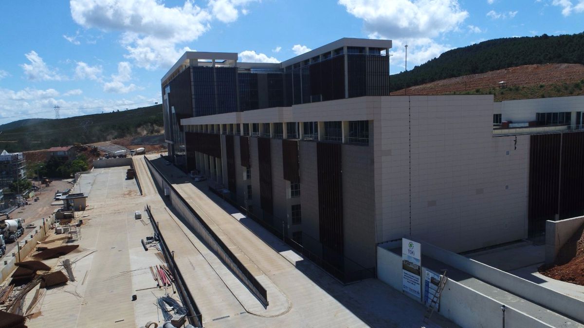 Dev Hastane Açılış İçin Gün Sayıyor