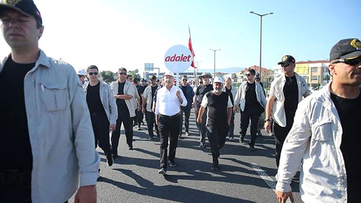 Dha İstanbul - Kılıçdaroğlu: (Ap\'nin Kararı) Biz Herkes İçin Adalet İstiyoruz, Sizden de Adalet...