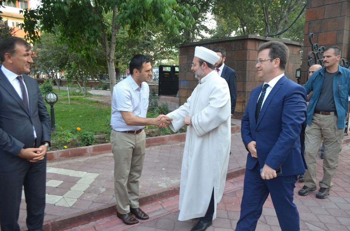 Diyanet İşleri Başkanı Görmez Iğdır\'da