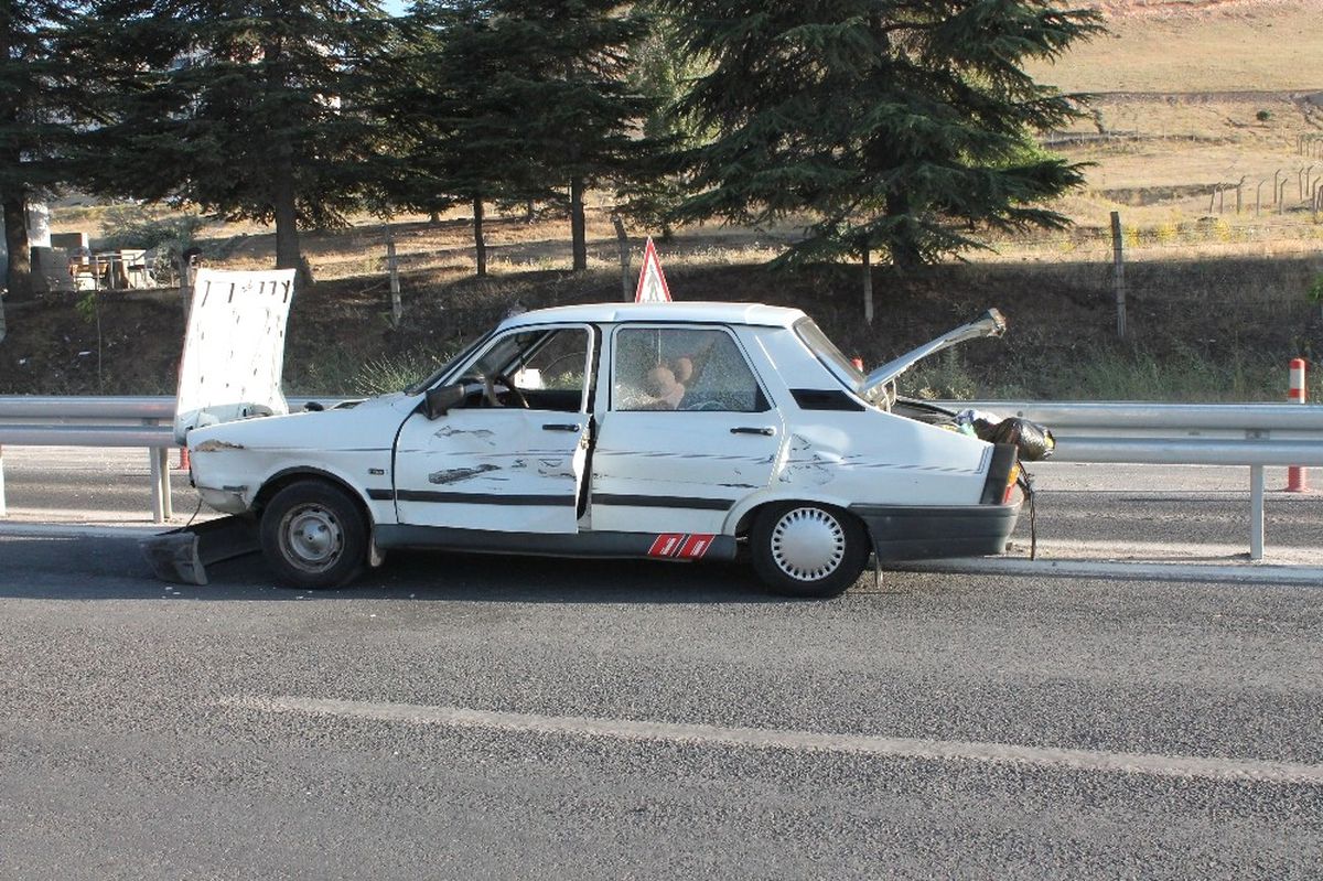 Elazığ\'da Trafik Kazası: 1 Yaralı