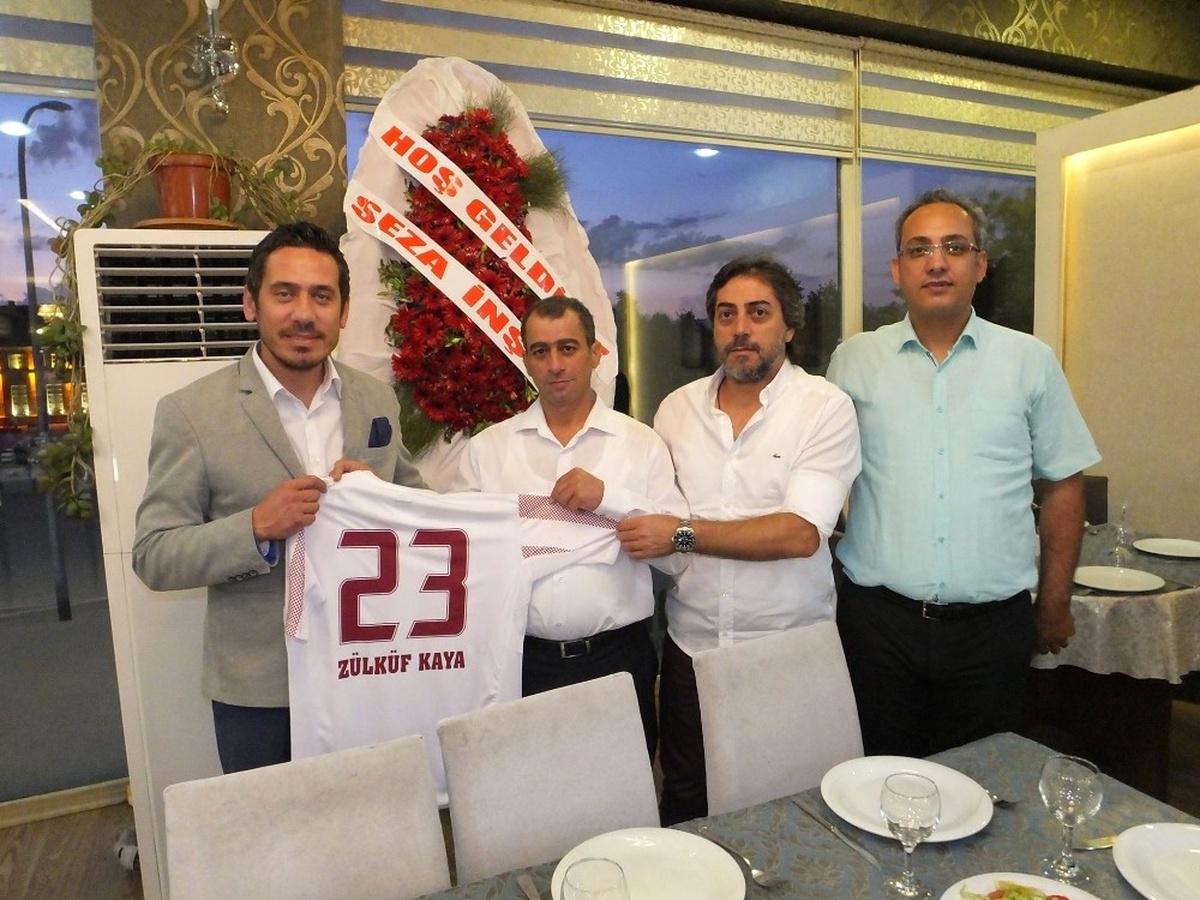 Erzurum\'daki Elazığlılar Elazığspor\'u Ağırladı
