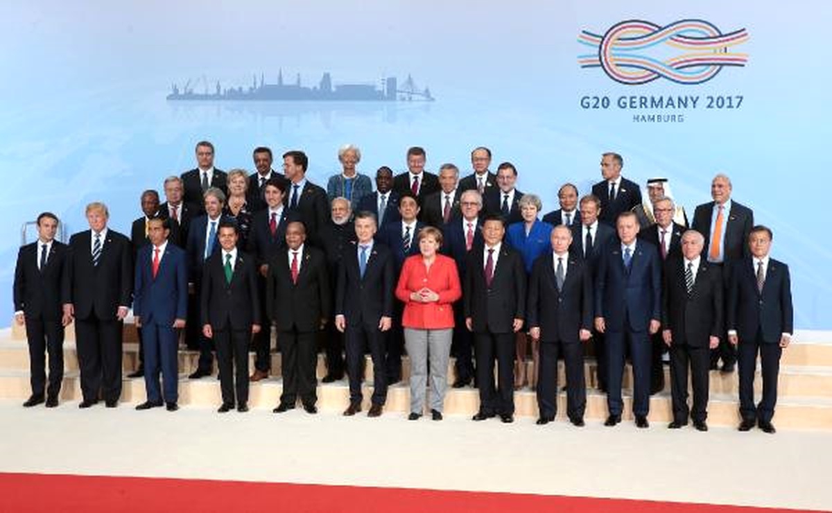 G-20 Zirvesinde Liderler Aile Fotoğrafı Çektirdi