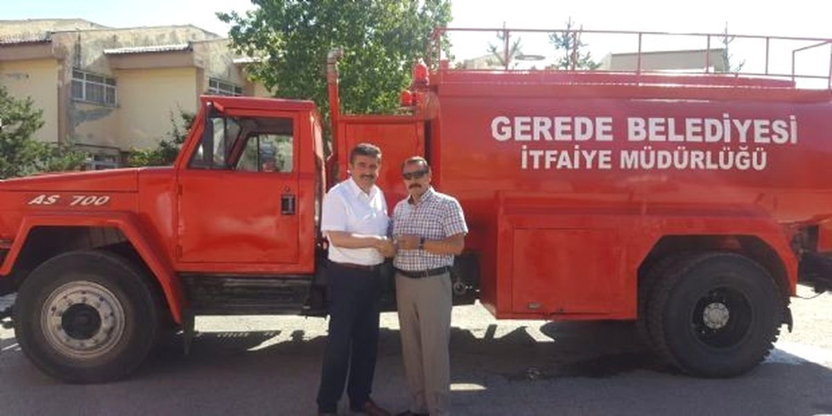 Gerede Belediyesi\'nden Karacasu\'ya Hibe İtfaiye Aracı