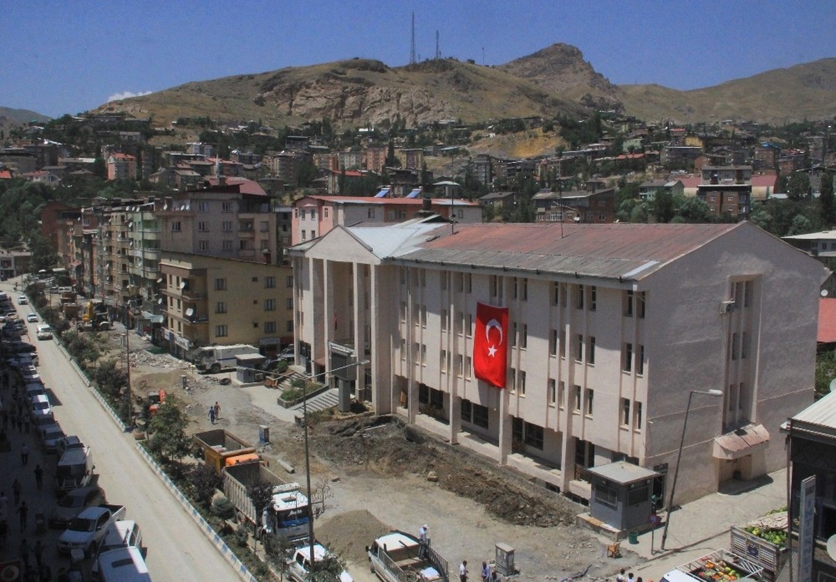 Hakkari\'nin Yeniden İnşası İçin Çalışmalar Sürüyor