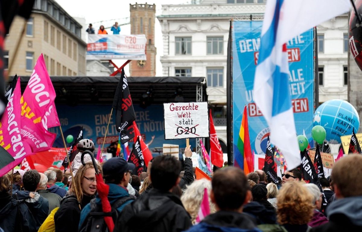 Hamburg\'a 100 Bin Protestocu Bekleniyor