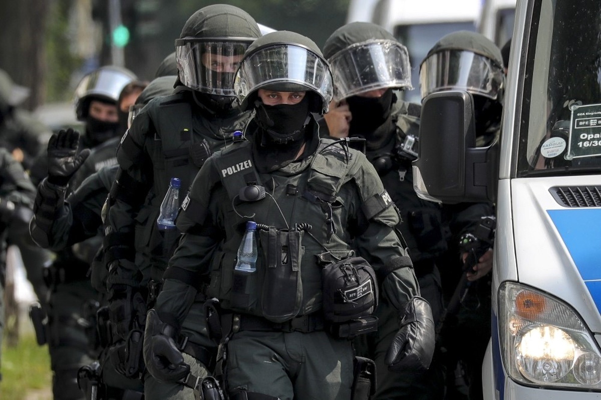 Hamburg Polisi Bütün Bölgelerden Destek Gücü İstedi