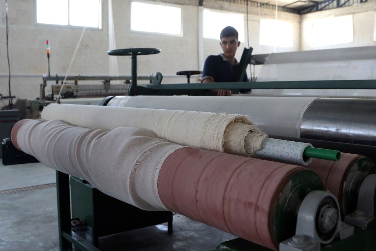 İhh, Suriye\'de Sargı Bezi Fabrikası Açtı