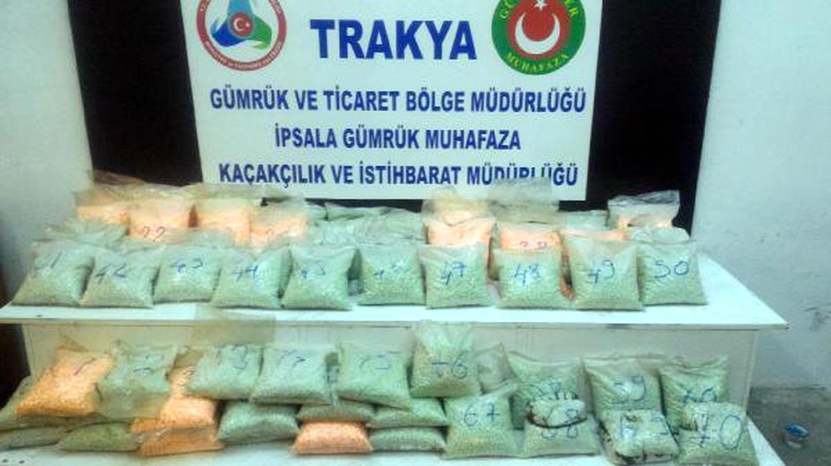 İpsala\'da 600 Bin Uyuşturucu Hap Ele Geçirildi