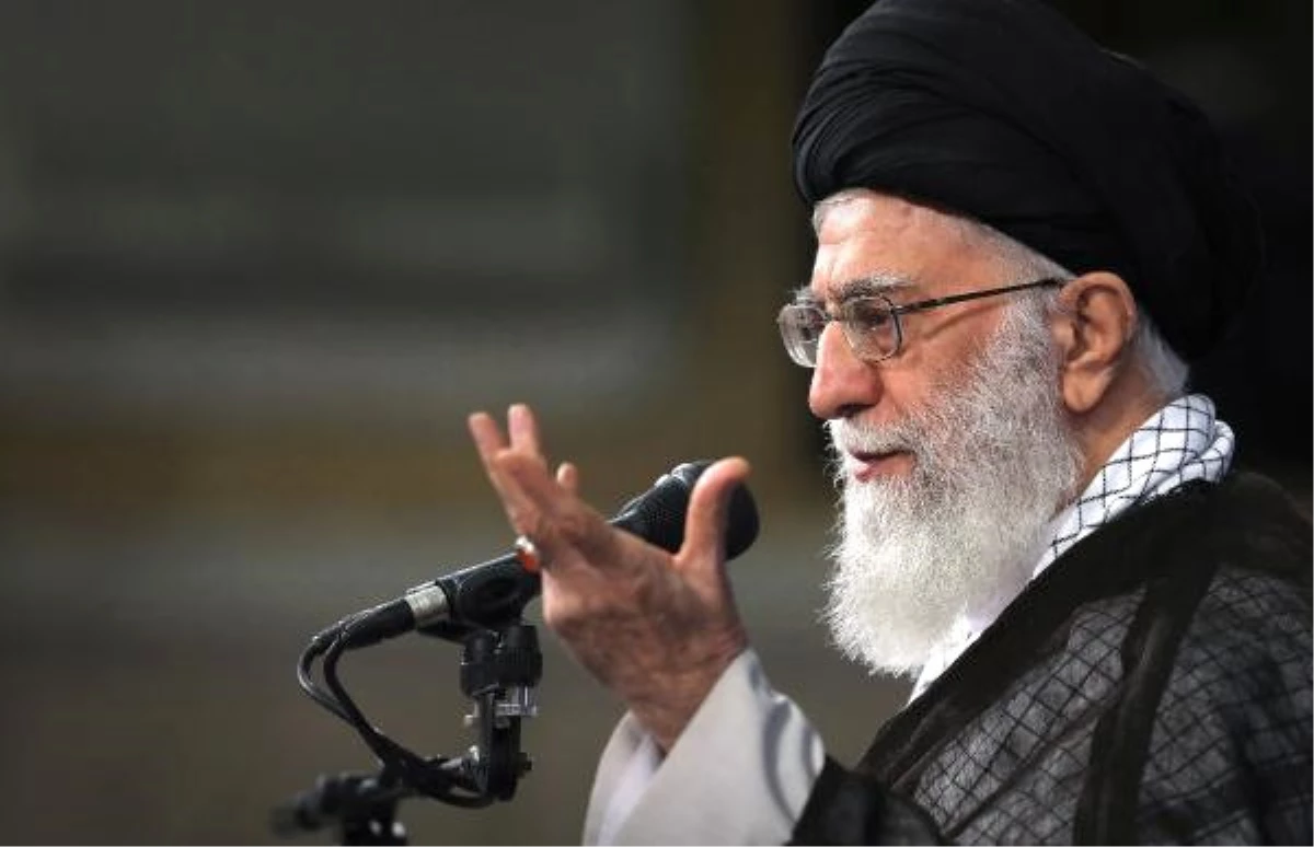 İran Dini Lideri Hamaney\'den Devrim Muhafızlarına Füze Emri: Düşmana Şamarı İndirmeliyiz
