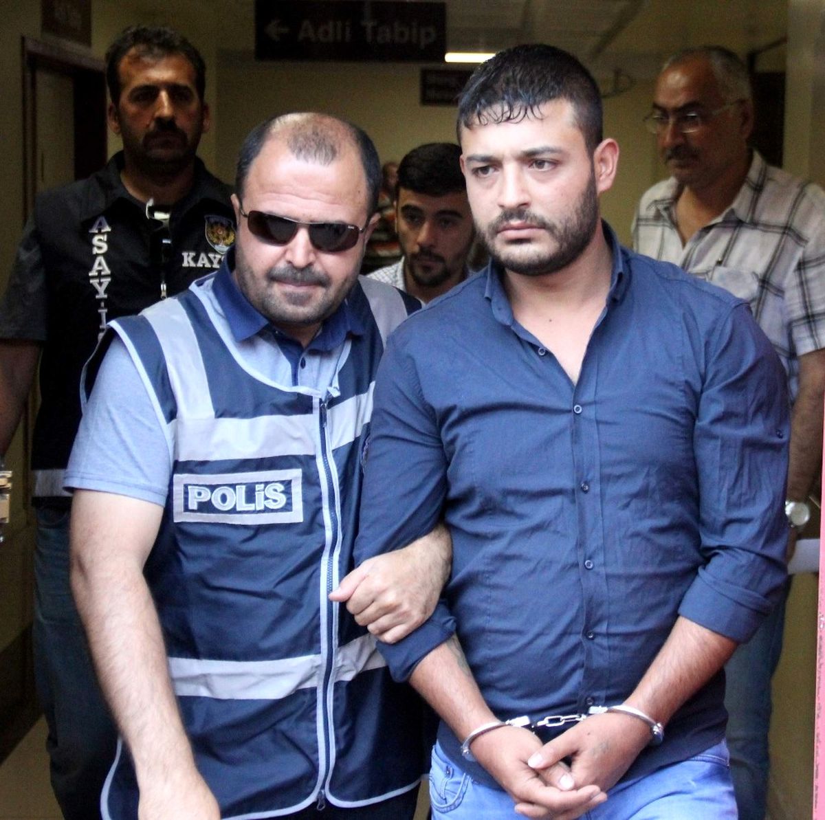 Kayseri\'deki Cinayetin Zanlıları Adliyeye Sevk Edildi