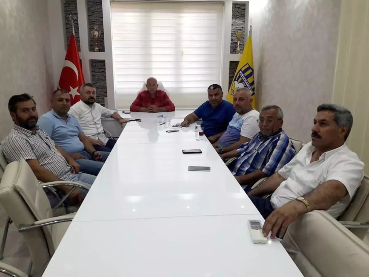 Kırıkhanspor Yönetimi İstifa Etti