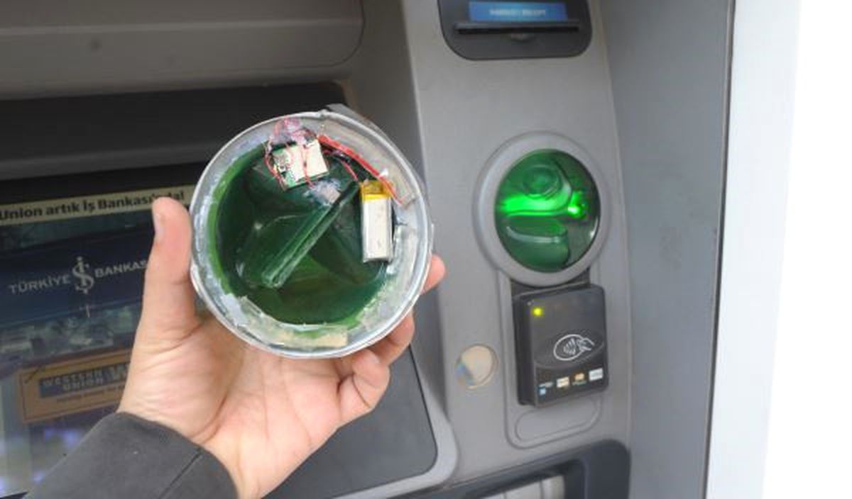 Post Cihazına Düzenek Yerleştirip, Tatilcilerin Kredi Kartlarını Kopyaladılar