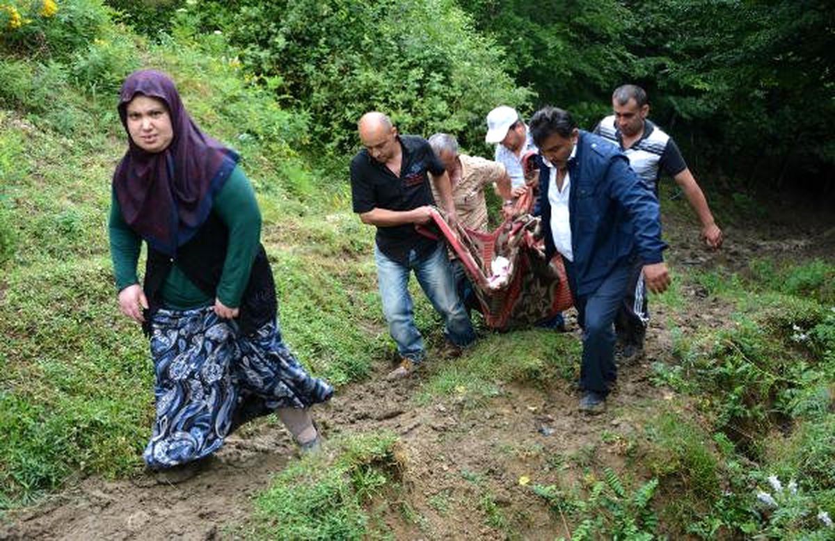 Köyde Oturan 4 Ailenin Yol Çilesi