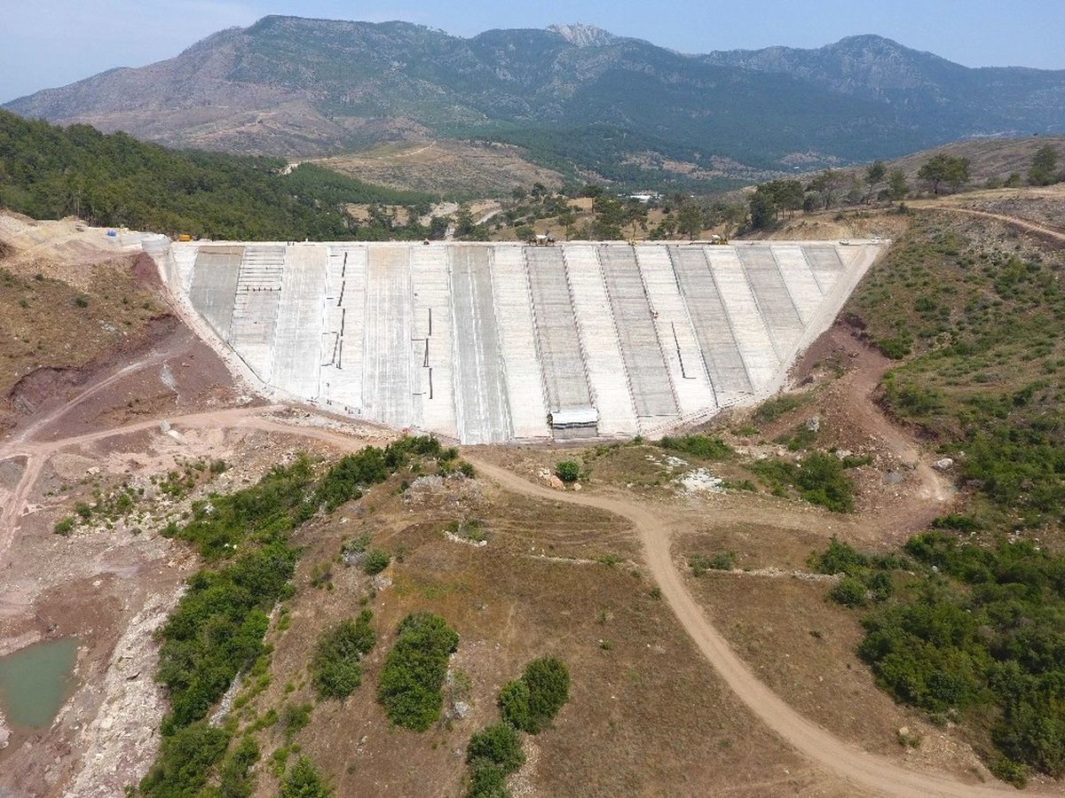 Kumluca Adrasan Barajı\'nda Sona Yaklaşılıyor