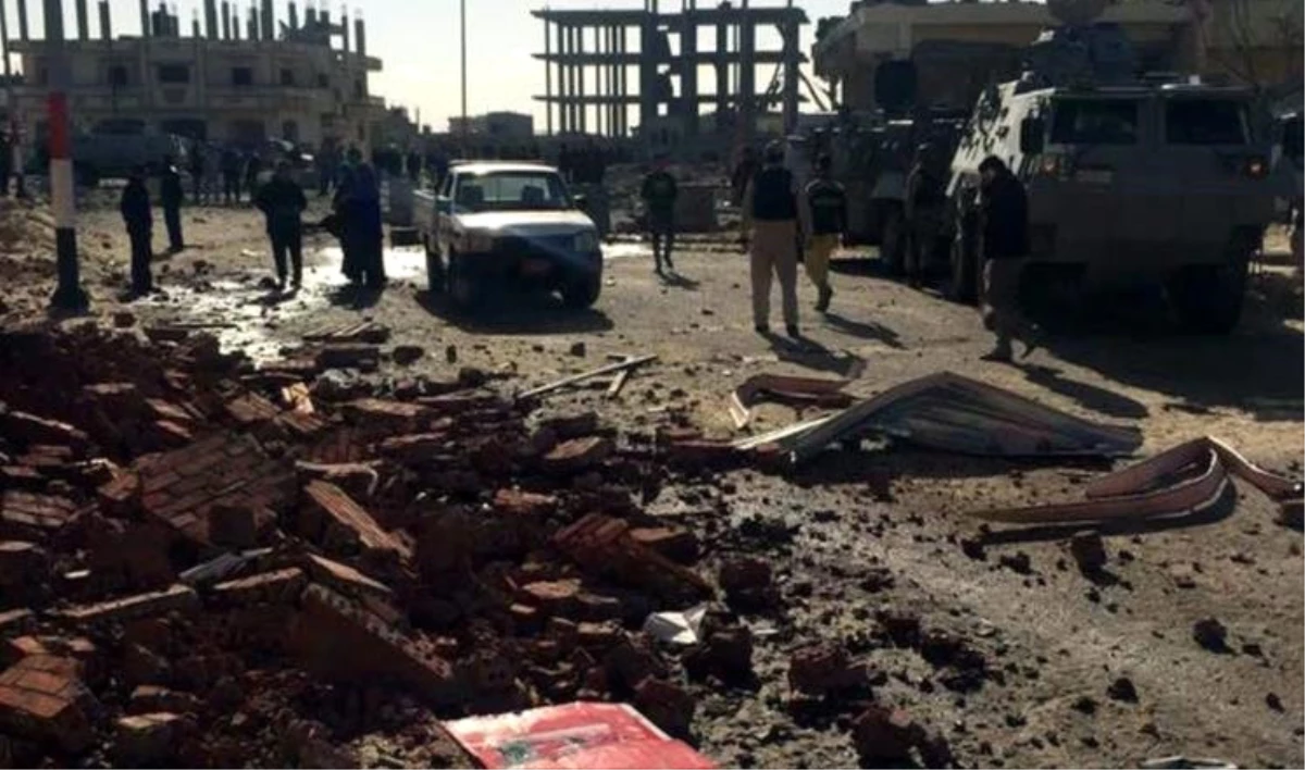 Mısır\'da Askeri Kontrol Noktasına Saldırı: 23 Güvenlik Görevlisi Öldü
