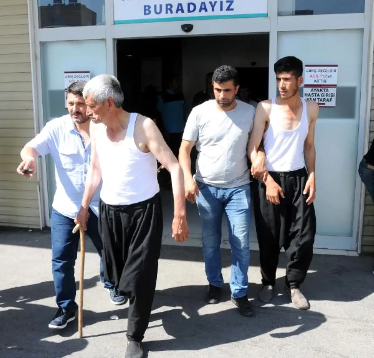 Nişanlı Kızı Kaçırdığı İleri Sürülen Gencin Babasını Öldürdüler