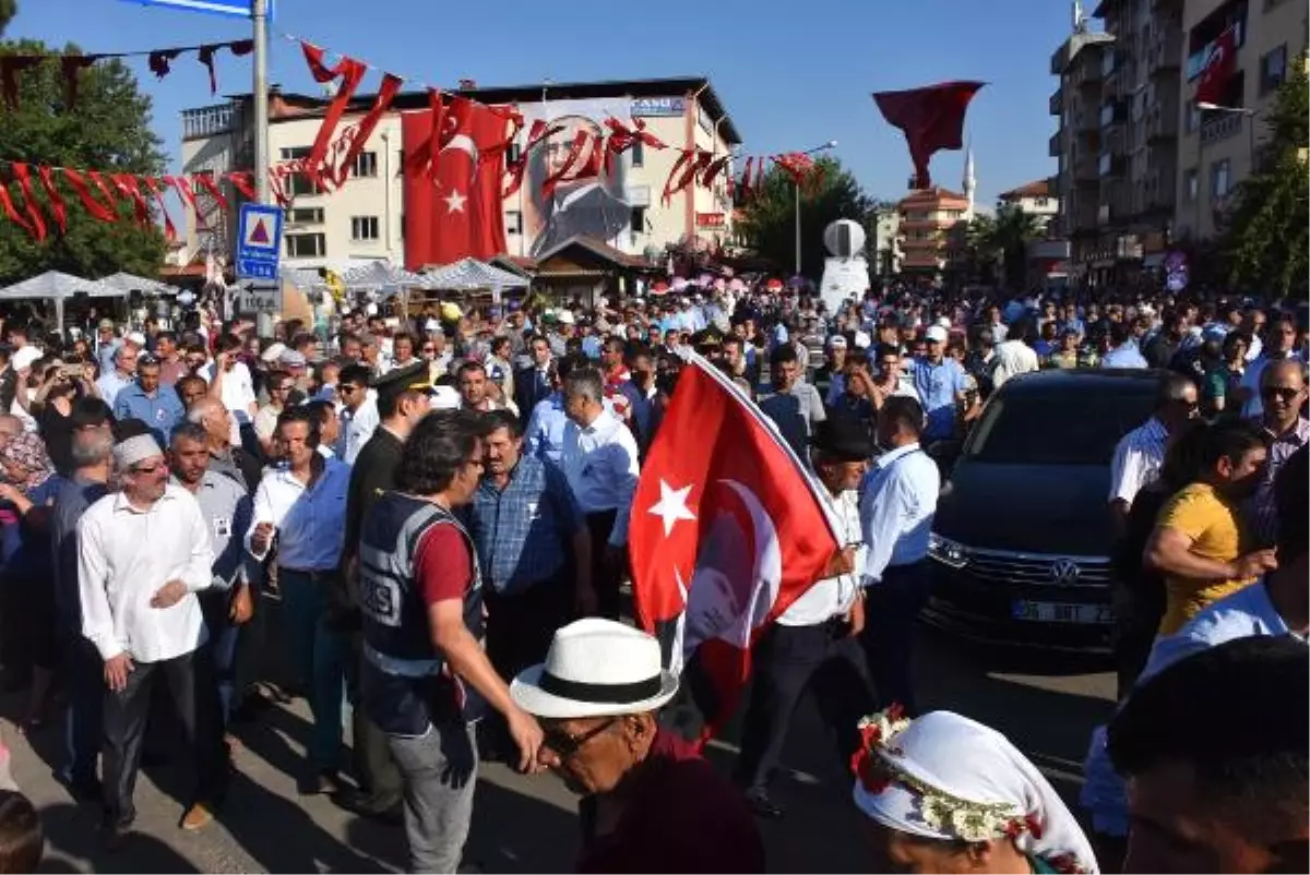 Şehit Uzman Çavuşun Acı Haberi Verildi (4)