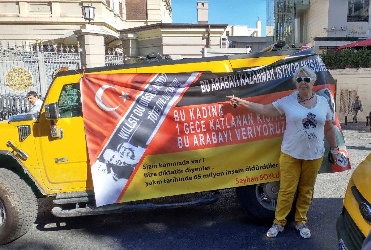 Seyhan Soylu\'dan Almanya\'ya İlginç Protesto